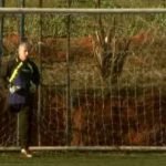Sem uma perna, morador de Brasília surpreende em jogos de futebol