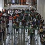 Gastos de brasileiros no exterior caem 21% este ano