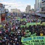 Cerca de 5 mil participantes da Marcha para Jesus no DF pedem fim da corrupçã