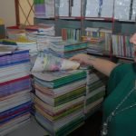 Escolas já podem escolher livros didáticos para 2016