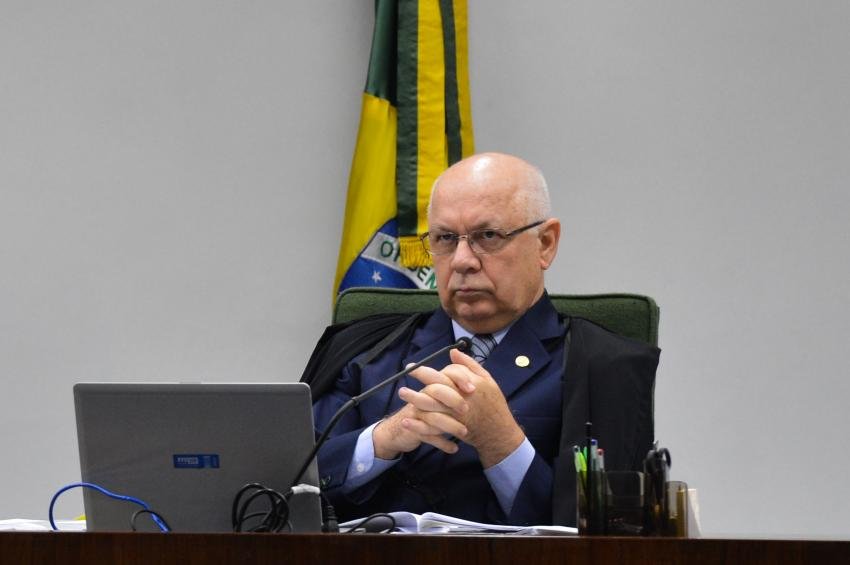 Liminar do STF suspende rito de tramitação de processos de impeachment