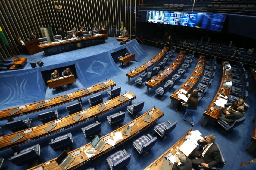 Ao vivo: Senado abre sessão para eleger novo presidente