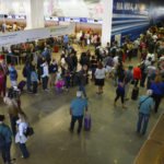 Grupos estrangeiros arrematam aeroportos; governo arrecada R$ 3,7 bilhões