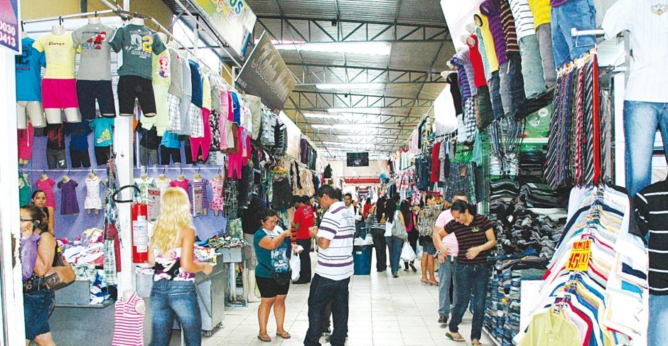 Câmara de Lojistas sugere que consumidor pague dívidas antes de sair às compras