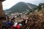 Mortes pela chuva em Petrópolis chegam a 120