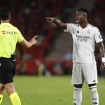 Vinícius Júnior e a nova regra de la liga: conflito com árbitro na estreia do real madrid