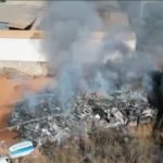 Galpão de material de reciclagem incendeia em Ceilândia