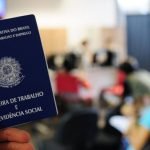 Nível de desemprego baixa para 6,8% no trimestre terminado em julho, indica IBGE