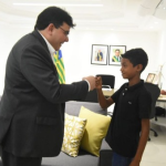 Jovem atleta do Piauí viraliza com treinos improvisados e recebe convite de Thiago Braz após superar desafios