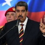 Maduro decreta adiantamento do natal para 1º de outubro na Venezuela