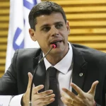 Agenda de cortes de gastos públicos e foco na arrecadação
