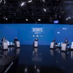 Candidatos mudam o tom em debate após conflito