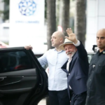 Lula passa a semana em São Paulo após alta hospitalar