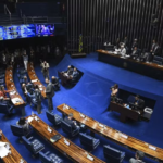 Senado aprova primeira proposta de corte de gastos e fim do DPVAT