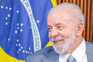 Aprovação de Lula oscilando para 52% em dezembro