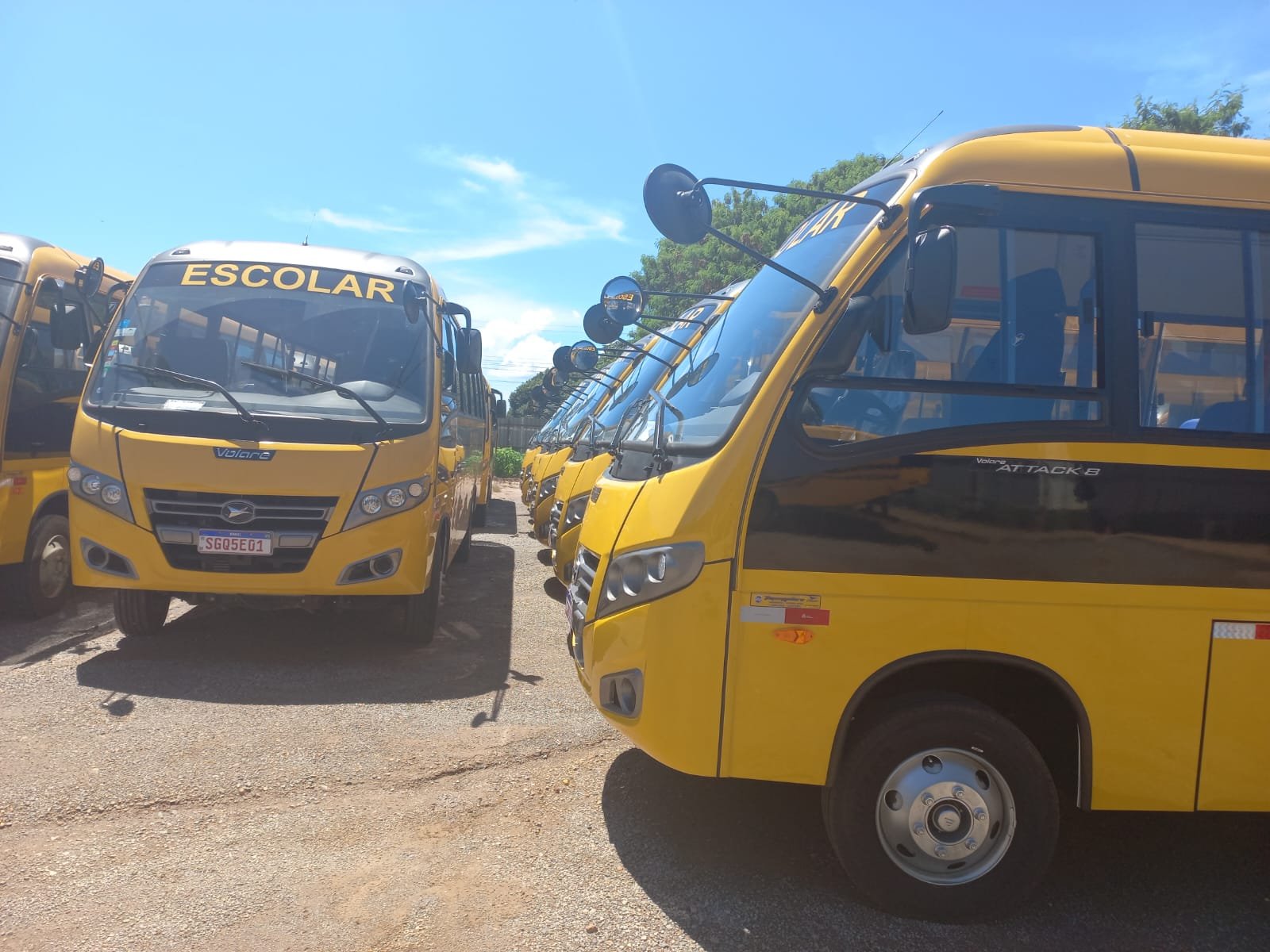 Esquema familiar domina licitações do transporte escolar no DF