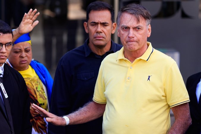 Monitorar Bolsonaro: precaução democrática ou sintoma de insegurança institucional?