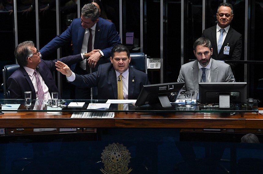 CPI da Adultização: mais um palco político enquanto crianças seguem desprotegidas