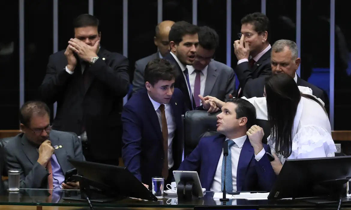 PEC da Blindagem: um escudo contra a Justiça travestido de proteção parlamentar