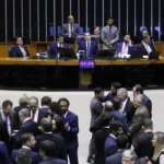 Texto-base do PL antifacção é aprovado em votação simbólica na Câmara