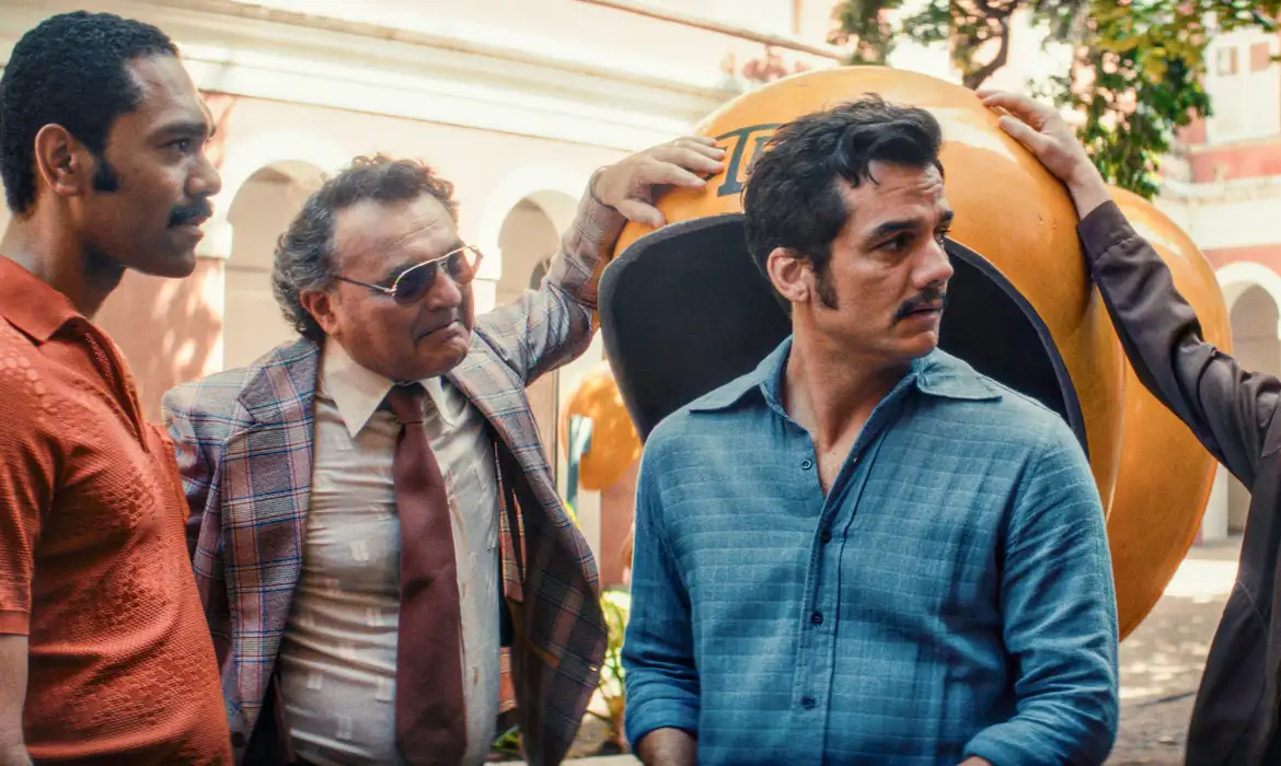 Filme “O Agente Secreto” chega aos cinemas em todo o país