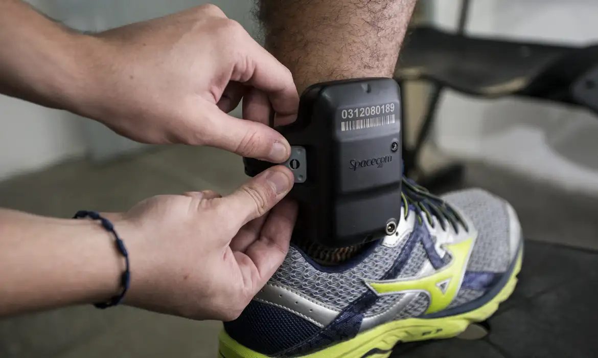 Prisão temporária poderá chegar a 15 dias após aprovação na Câmara