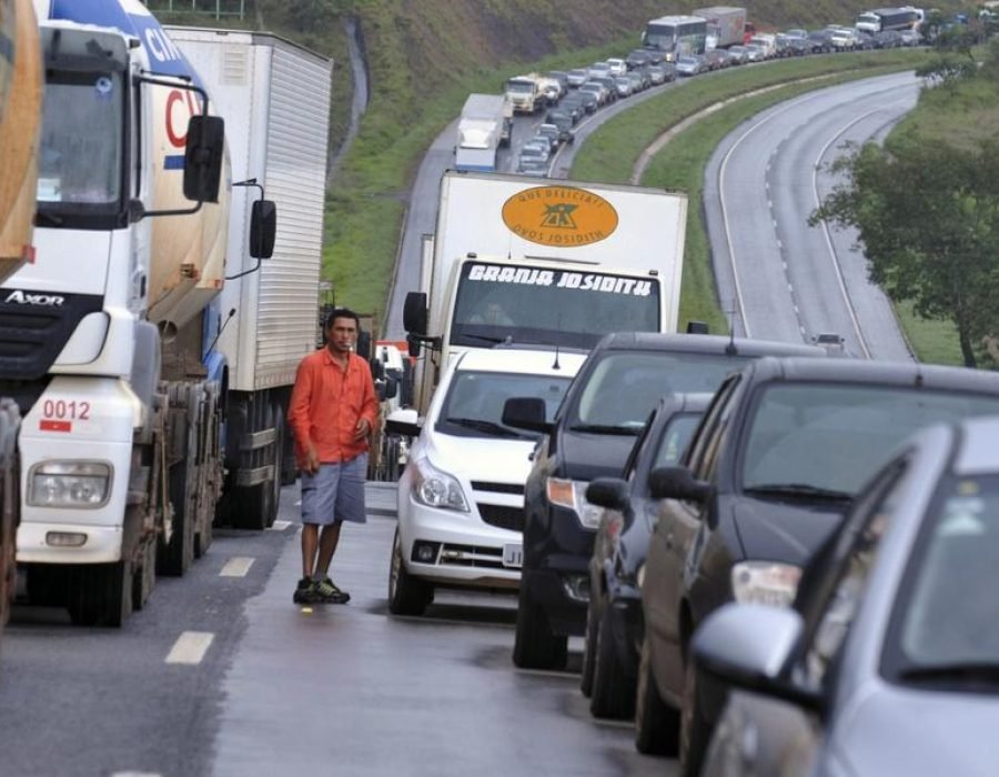 Caminhoneiro Folha de Brasília