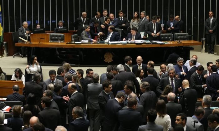 folha de brasília