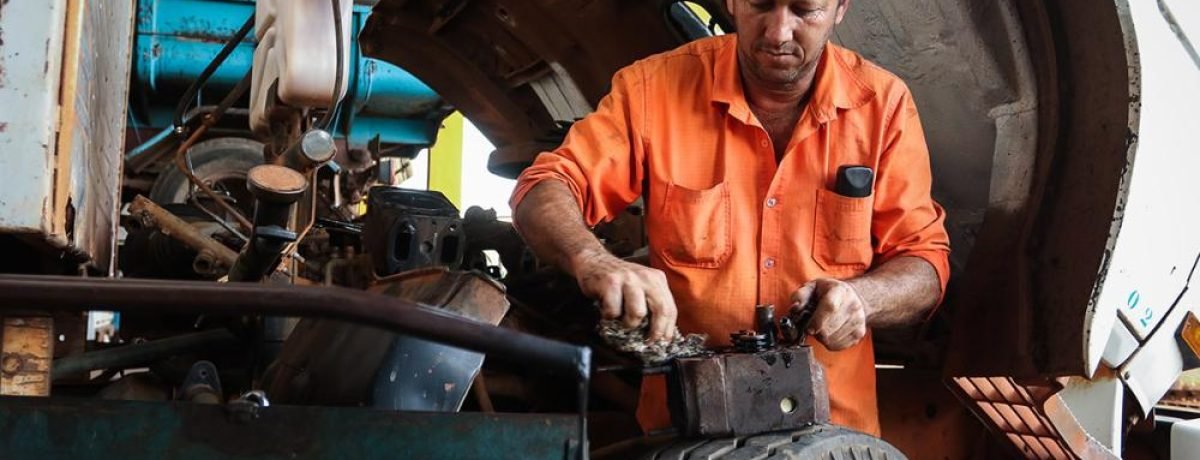 Mecânico. Foto Arquivo Agência Brasília (3)