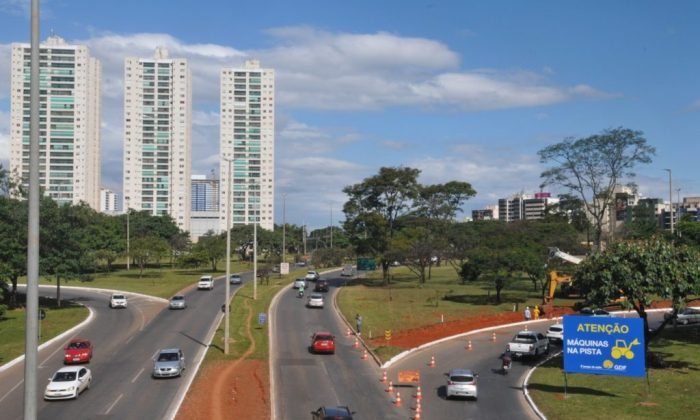 Tesourinha-do-viaduto-central-receberá-os-motoristas-que-farão-o-desvio-após-a-Avenida-das-Palmeiras-em-direção-à-EPTG.-Foto-Joel-Rodrigues-Agência-Brasília-1024x680