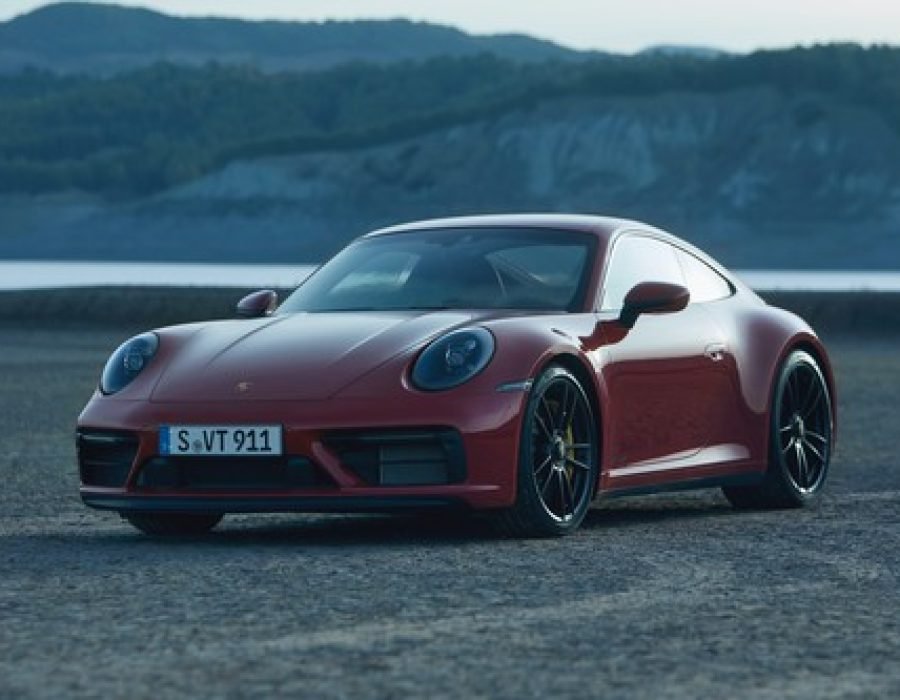 Porsche 911 Carrera 4 GTS 2022 leiloado é semelhante ao da foto acima — Foto: Divulgação | Porsche