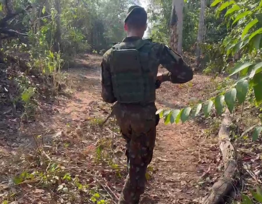 Exército faz operação em Terra Indígena — Foto: Rede Amazônica