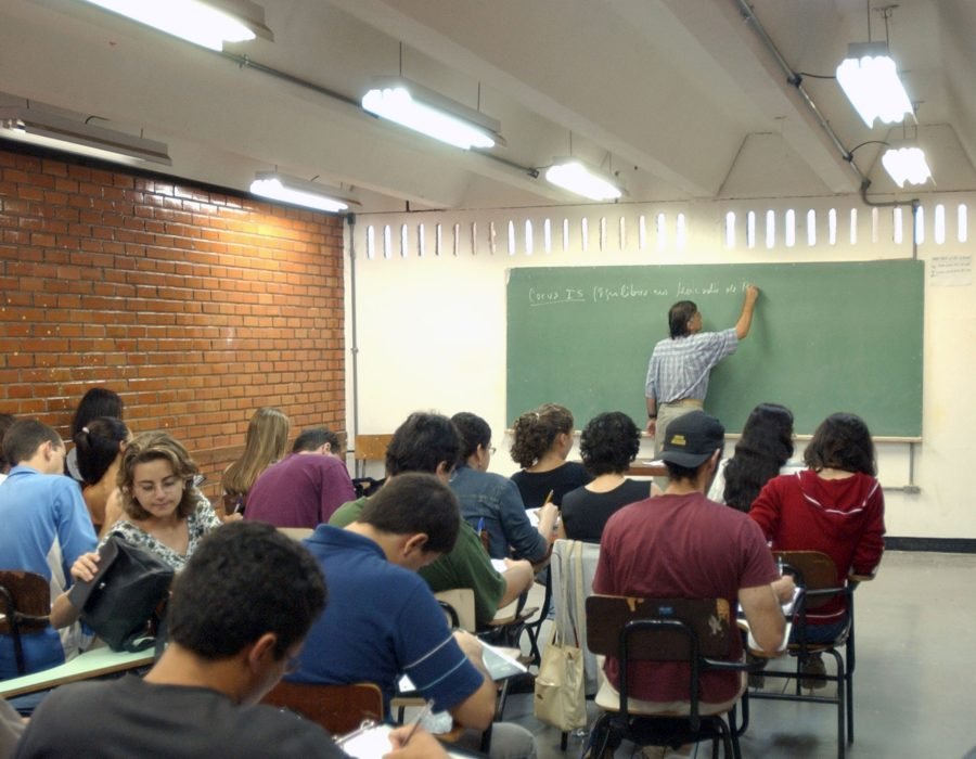 FOLHA DE BRASÍLIA - ENSINO SUPERIOR