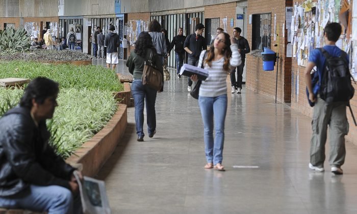 corredorunb_120521_wilson_dias.abr_ - Folha de Brasilia