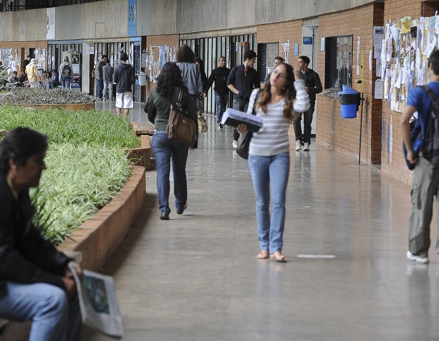 corredorunb_120521_wilson_dias.abr_ - Folha de Brasilia