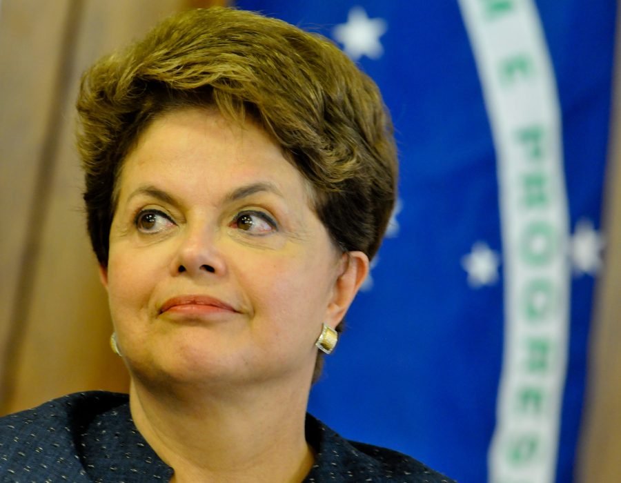 DILMA RECEBE PRIMEIRO-MINISTRO FRANCÊS NO PLANALTO