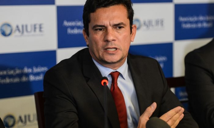 Brasília- DF- Brasil- 07/04/2015-  O juiz federal Sérgio Moro participa de apresentação de um conjunto de medidas contra a impunidade e pela efetividade da Justiça, na sede Associação dos Juízes Federais do Brasil (Fabio Rodrigues Pozzebom/Agência Brasil)