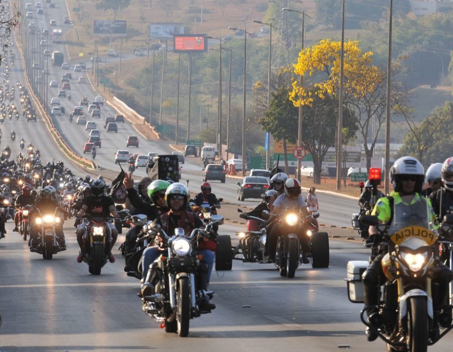 motocapital_passeio_motociclista_renato_araujo-1024x683