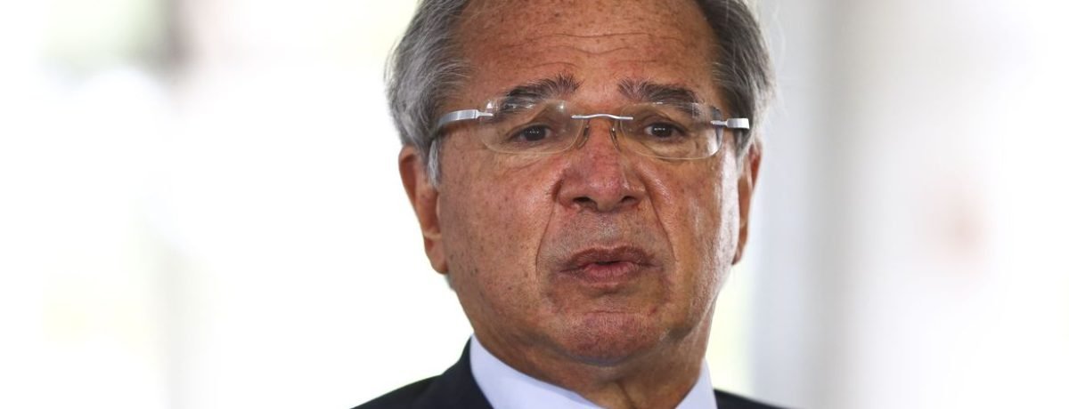 O ministro da Economia, Paulo Guedes, durante entrevista coletiva no Palácio do Planalto.