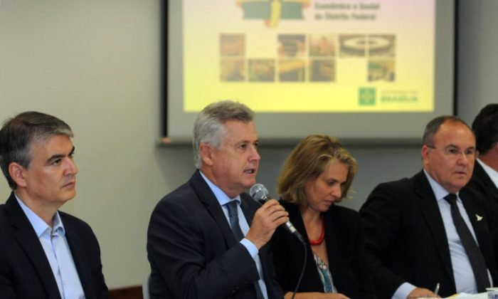 reuniao-conselho-desenvolvimento-economico-rollemberg-gabriel-jabur-640x427