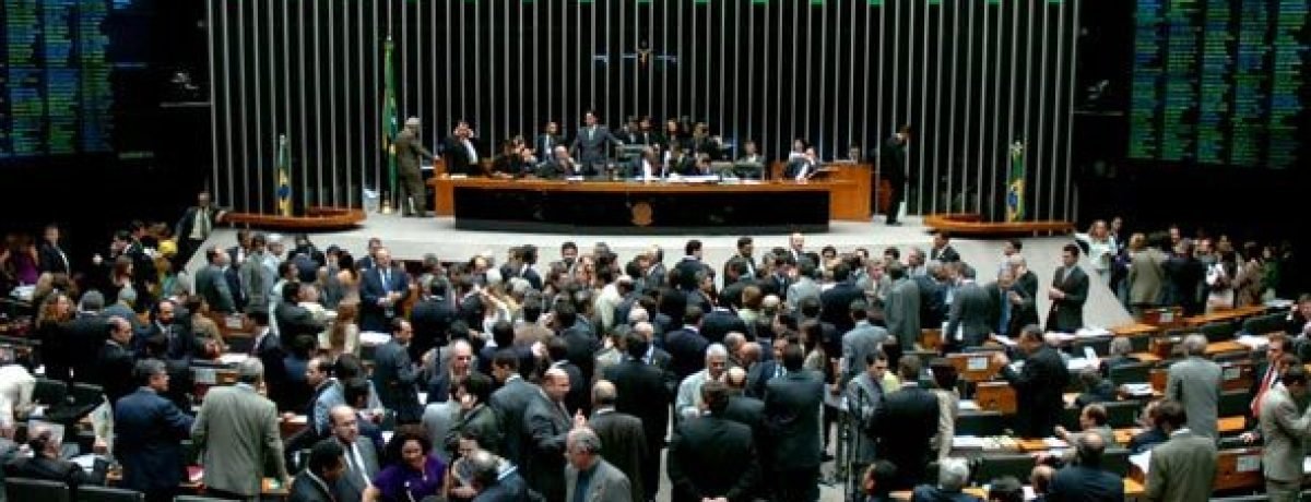 camara-deputados - Folha de Brasília