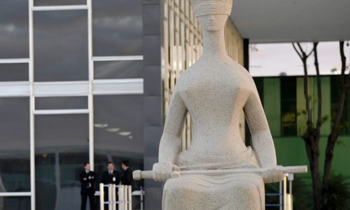 Folha de Brasília -STF