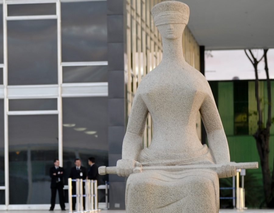 Folha de Brasília -STF
