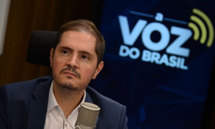 Advogado-Geral da União,Bruno Bianco Leal, é entrevistado no programa A Voz do Brasil.