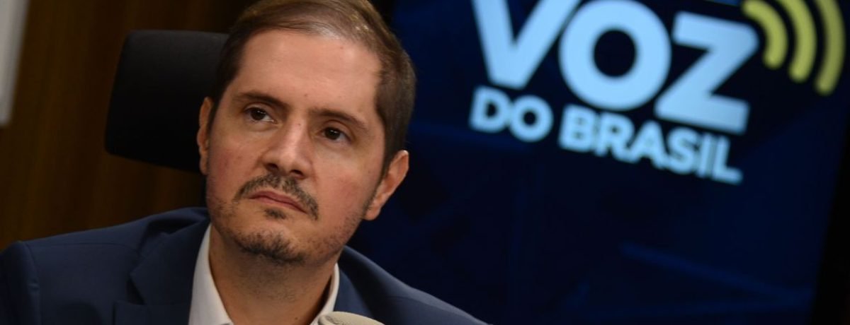 Advogado-Geral da União,Bruno Bianco Leal, é entrevistado no programa A Voz do Brasil.